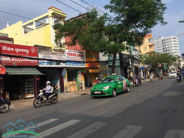 Bán nhà mặt tiền đường Lê Quang Định, P7, Bình Thạnh, 4x22 nở hậu, giá 16.5 tỷ